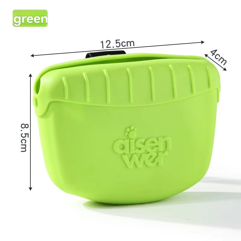 Silicone Dog Treat Pouch with Magnetic Closure, Portable Pet Snack Bag for Training, Walking & Travel