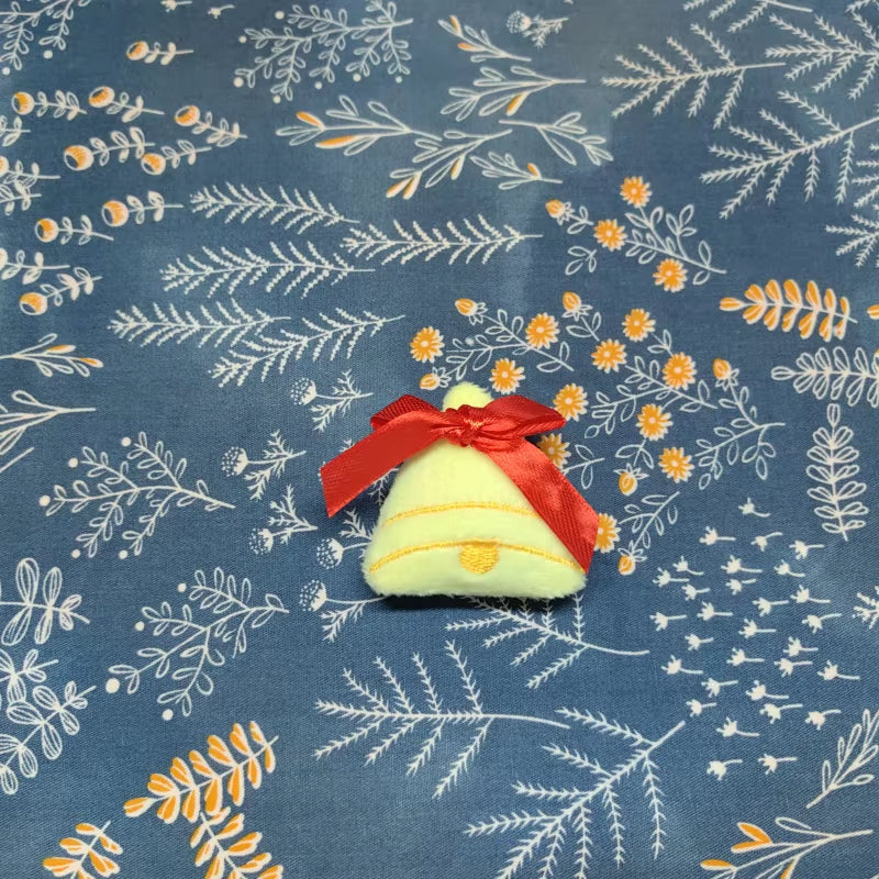 Christmas Theme Cat Toy with Catmint Kitten Plush Catnip Toy with Scent Cat Mini Catnip Chewing Toy Teeth Grinding Pet Supplies